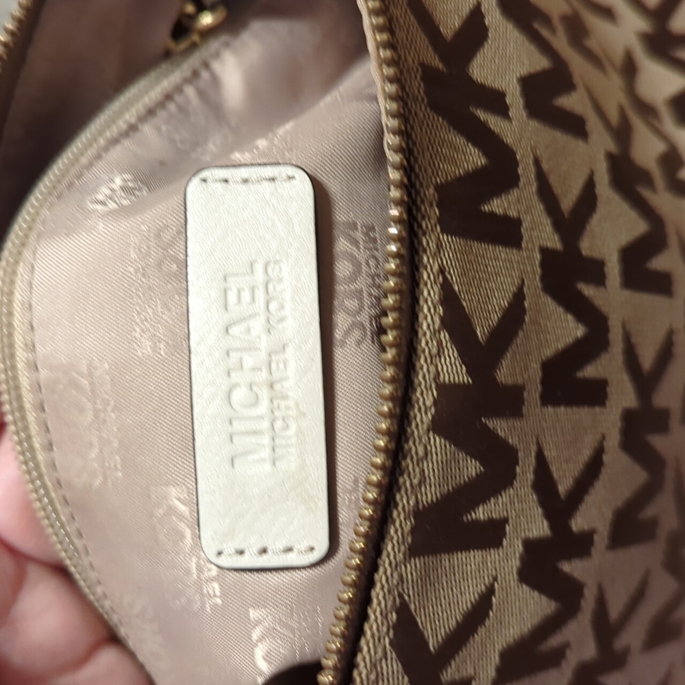 Michael kors MK purse bag - Picture 5 of 5